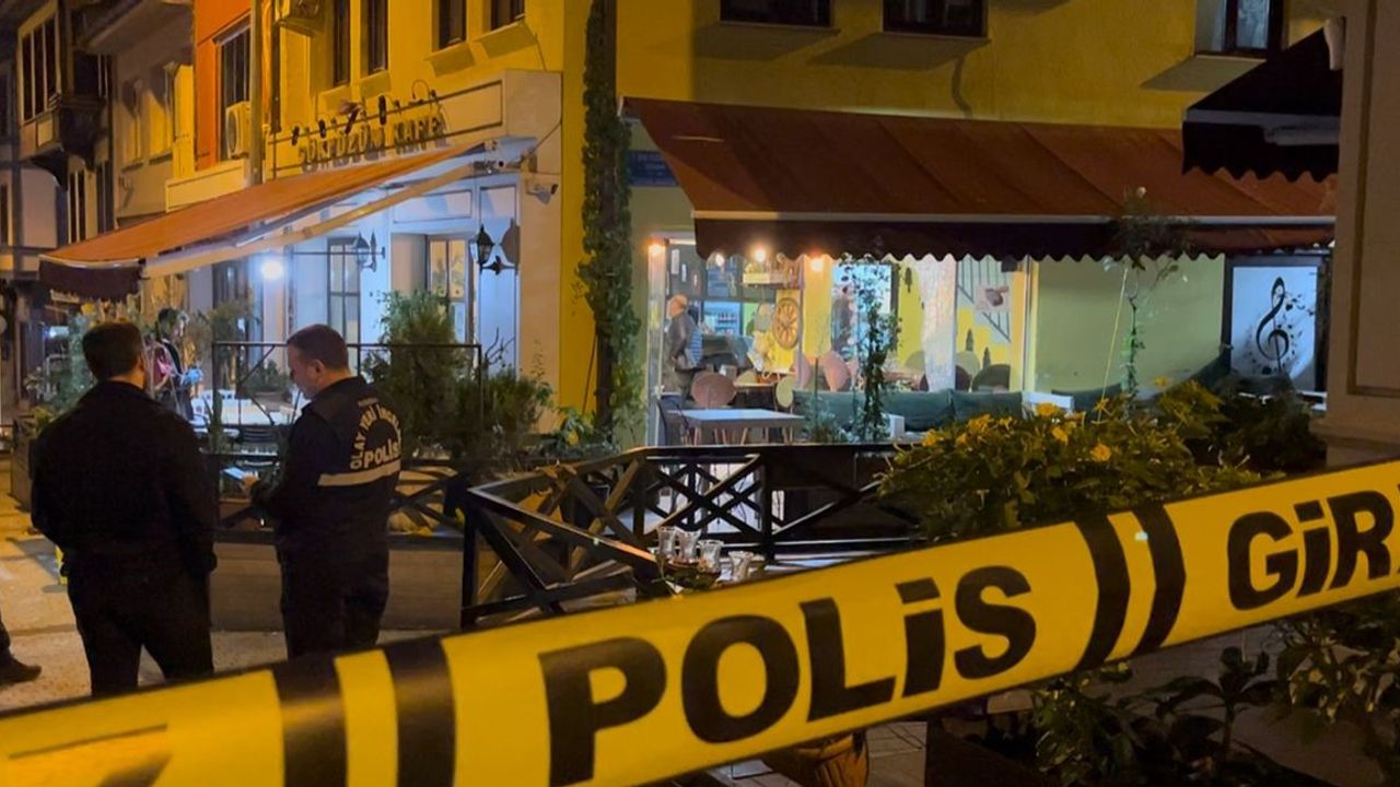 Bursa’da kafeler sokağında silahlı saldırı: 3 kişi yaralandı