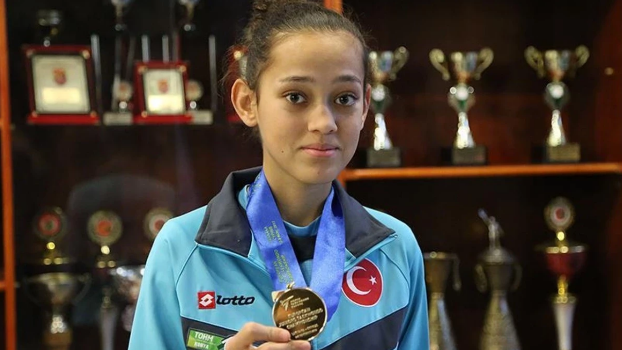 Milli sporcu Emine Göğebakan dünya şampiyonu oldu