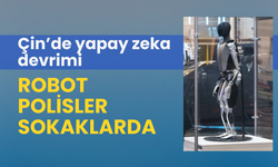 Yapay zekalı polis robotlar ve DeepSeek AI çalışanları Shenzhen sokaklarında yerini aldı