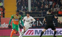 Corendon Alanyaspor: 1 - Galatasaray: 2