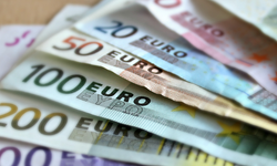 Euro, TL karşısında tarihi rekorunu kırdı