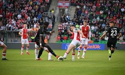 Beşiktaş İrlanda'da farka koştu: 4-1