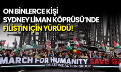 On Binlerce Kişi Sydney Liman Köprüsü’nde Filistin İçin Yürüdü!