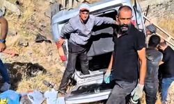 Iğdır’da Türk ve Azerbaycan plakalı araçlar çarpıştı: 6 yaralı
