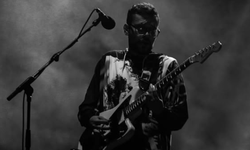 Gürhan Öğütücü Kaç Yaşında ve Nereli? Adamlar Grubu Gitaristi Kimdir?