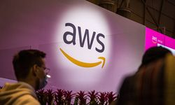 Amazon sunucuları çöktü: İnternetin yarısı karanlığa gömüldü