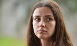 İrem Helvacıoğlu ve ailesi Bağdat Caddesi’nde kaza geçirdi