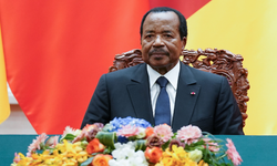 Kamerun’u 42 yıldır yöneten Paul Biya, sekizinci kez zaferini ilan etti