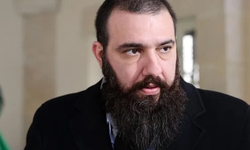 Sahte Diplomalı Osmanlı Torunundan “Cumhuriyet Düşmanı” Paylaşım!