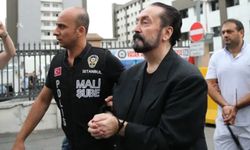 Adnan Oktar'ı öven paylaşımlara soruşturma: 450 hesaba erişim engeli