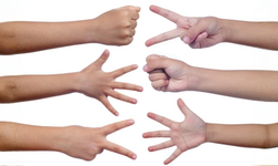 Bilim İnsanları ‘Taş–Kağıt–Makas’ Oyununda Kazanmanın Sırrını Açıkladı