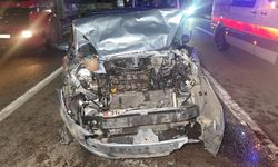 Bursa’da kırmızı ışıkta zincirleme kaza: 1’i çocuk 5 yaralı