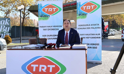 CHP Ankara Milletvekili TRT Genel Müdürlüğü önüne kendi “stüdyosunu” kurdu!