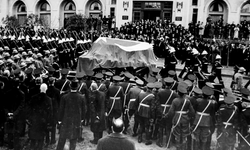 Cumhuriyet’in kalbi 09.05’te durdu: Mustafa Kemal Atatürk’ün ebediyete intikalinin 87. yılı