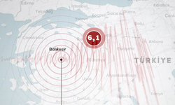 Deprem Uzmanından Sındırgı İçin “Binaları Hemen Boşaltın” Uyarısı!