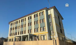 Erzurum'da bir okulda sülfür gazı nedeniyle eğitime ara verildi!