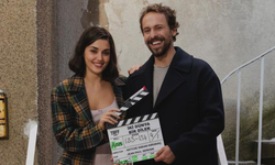 Hande Erçel ve Metin Akdülger’in başrollerini paylaştığı İki Dünya Bir Dilek’in yayın tarihi belli oldu