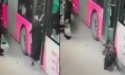 İnmek isterken otobüs bir anda hareket etti: O anlar kamerada!