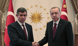 Metin Feyzioğlu’na “Yavşak” Paylaşımına Ceza: AYM İfade Özgürlüğü İhlali Dedi!