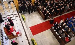 Papa'dan 14. Leo, Saint Esprit Katedrali'ne ziyaret