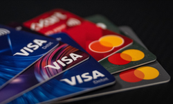 Kredi kartı borçlarında rekor artış