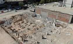 49 kişiye mezar olan Emre Apartmanı davasında 4 sanığa tahliye!