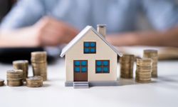 Asgari ücretlinin ev alabilmesi için 46 yıl çalışması gerekiyor