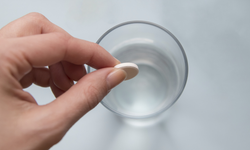 C vitamini sıcak suda ölür mü?