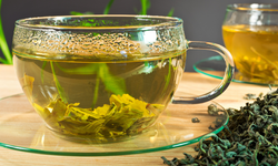 Çok fazla yeşil çay içmek sandığınız kadar faydalı değil