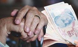 Emekli maaşlarına haciz yasalaştı: SGK borcu için %25 kesinti | 2026 düzenlemesi