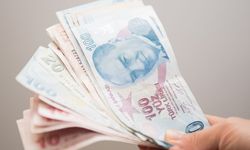 Kamu yöneticilerine 30 bin TL ek zam Meclis’ten geçti