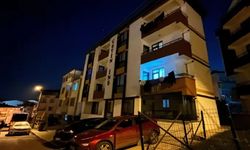 Kocaeli'de evinde ölü bulunan 16 yaşındaki Elif yasa boğdu.