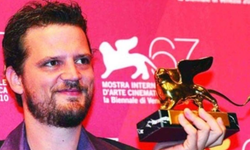 Altın Portakal ödüllü yönetmen Seren Yüce evinde silahlı saldırıya uğradı