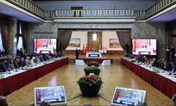 Süreç komisyonu toplandı: Öcalan görüşmesine ait tutanaklar masada