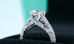 Tektaş yüzüklerin hayatımıza girişi: Her şey Hollywood’un oyunu