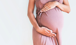 Bilim insanları açıkladı: Anne olma yaşı ömrü etkiliyor