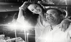 Bülent Şakrak aşkını ilan etti: “Roman olur yazsam seni”