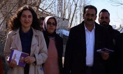 Malazgirt’te DEM Partili eşbaşkanlara pankart gözaltısı