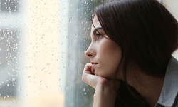 Uyum sağlama çabası ruh sağlığını zorluyor