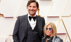 Bradley Cooper’ın annesi Erkenci Kuş hayranı çıktı