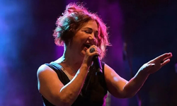 Nazan Öncel’den evlilik sözleşmesi sorusuna sert çıkış