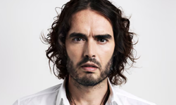 Russell Brand hakkındaki iki ayrı suçlama davasında kefalet kararı