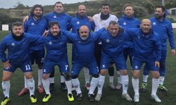 İzmir'de masterlar resitali: Sarfed, Çeşme Belediyesi'ni 2-0 yendi