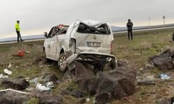 Şırnak’ta feci kaza: minibüs devrildi, 2 kişi hayatını kaybetti