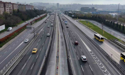 Yılın ilk günü İstanbul’da yollar bomboş: Trafik yoğunluğu yüzde 1’e düştü