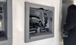 İşlem yapamadığı ATM'yi balyozla parçalayan şahıs yakalandı