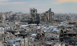 Gazze'de İsrail saldırılarının gölgesinde ramazan heyecanı sürüyor