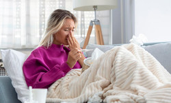 Bağırsak ve beyin arasındaki gizli sinyal: İştah kaybının nedeni ortaya çıktı