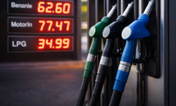 Akaryakıta beklenen zam iptal edildi