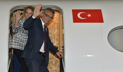 KKTC’nin yeni Cumhurbaşkanı Tufan Erhürman, Anıtkabir’i ziyaret etti